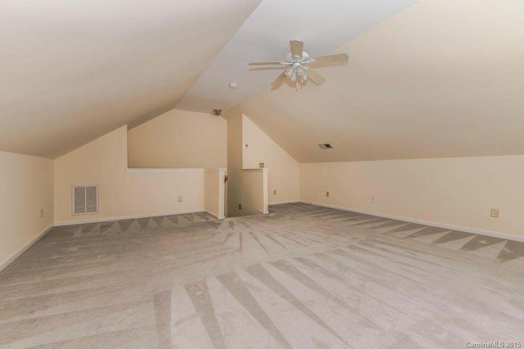 Fairfax Woods - Residential