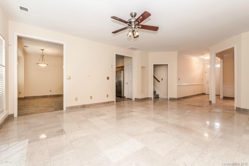 Fairfax Woods - Residential