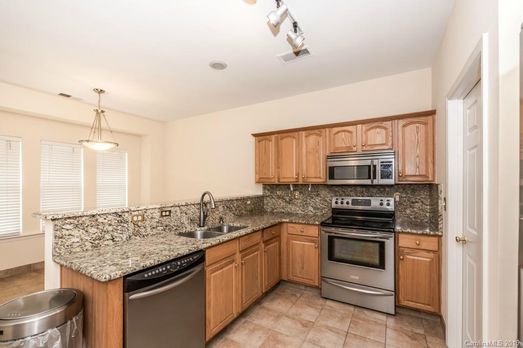 Fairfax Woods - Residential