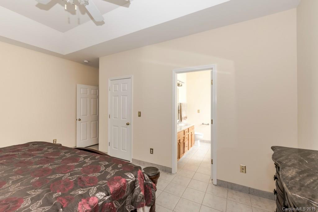 Fairfax Woods - Residential