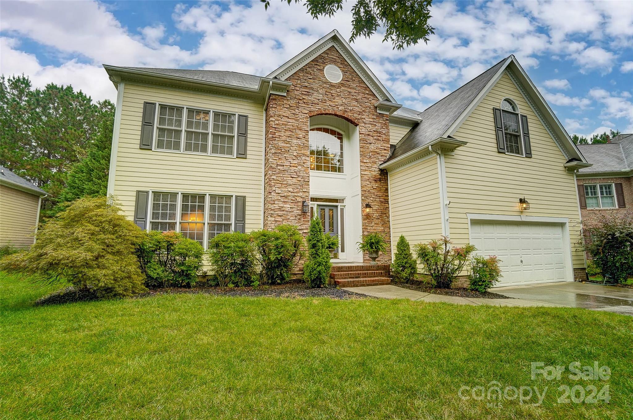 Lake Shore - Residential