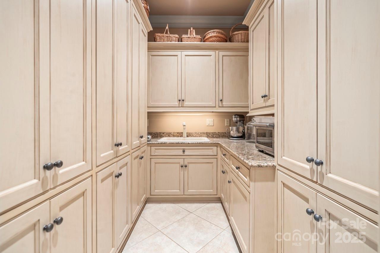 Maple Grove - Residential