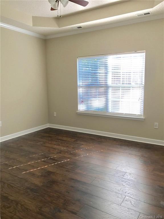 Hoover Circle - Residential