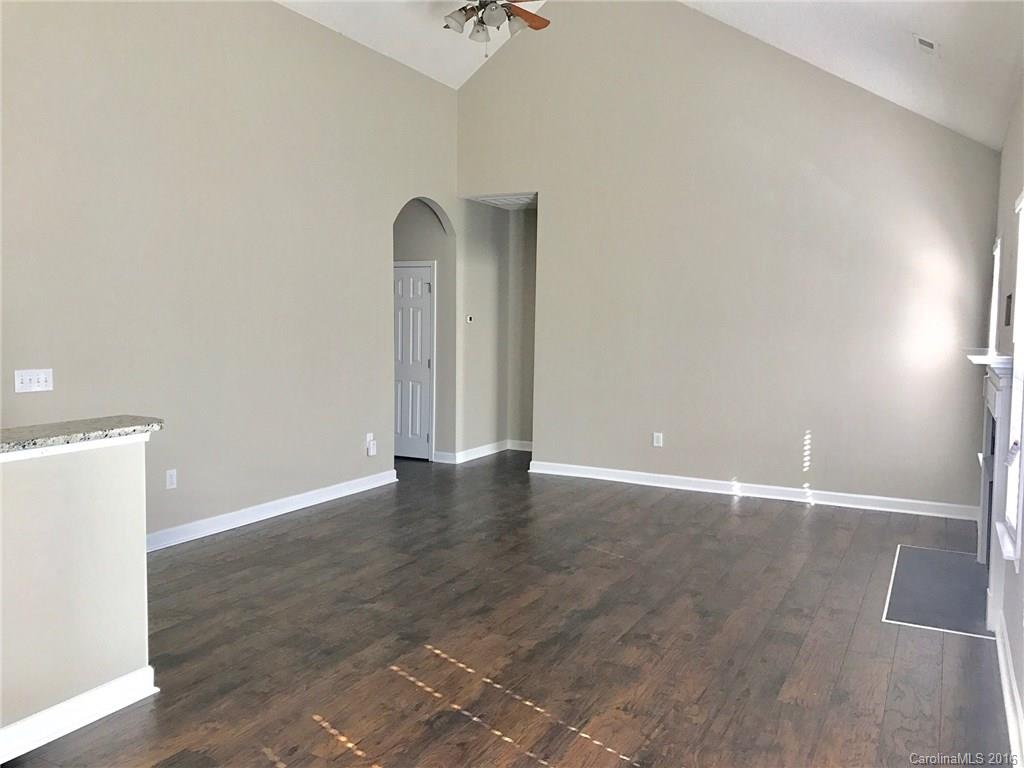 Hoover Circle - Residential
