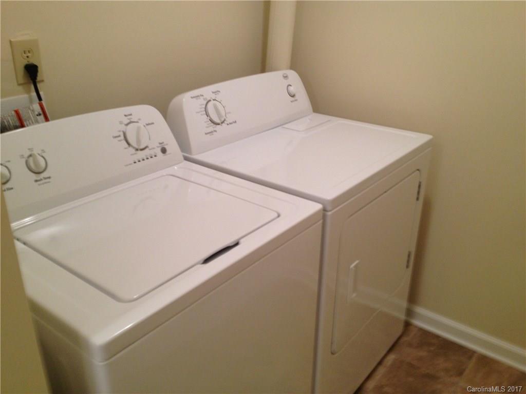 Sharon Lakes - Residential Lease