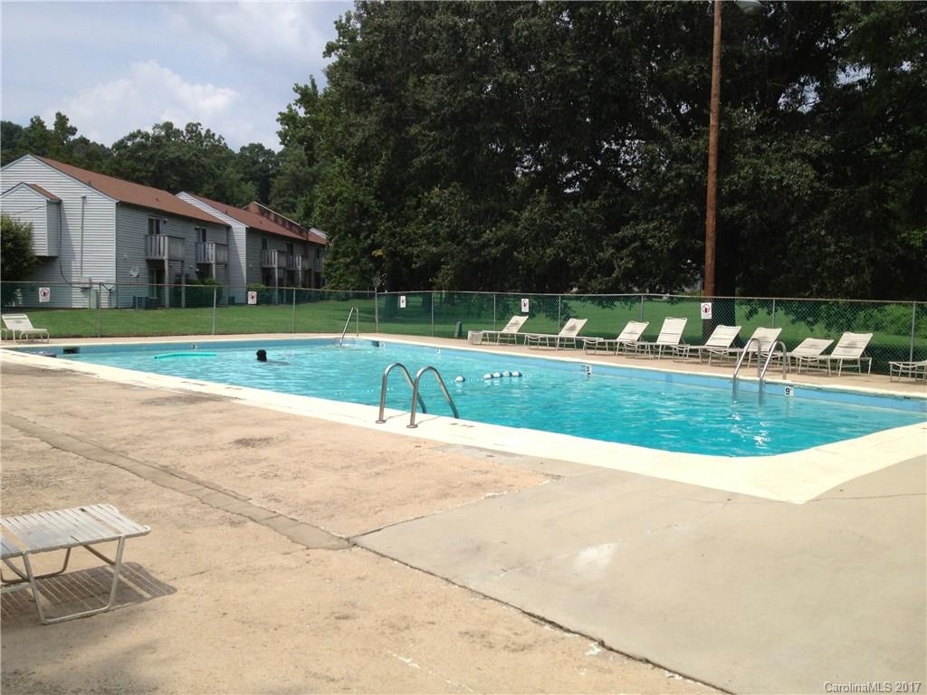 Sharon Lakes - Residential Lease