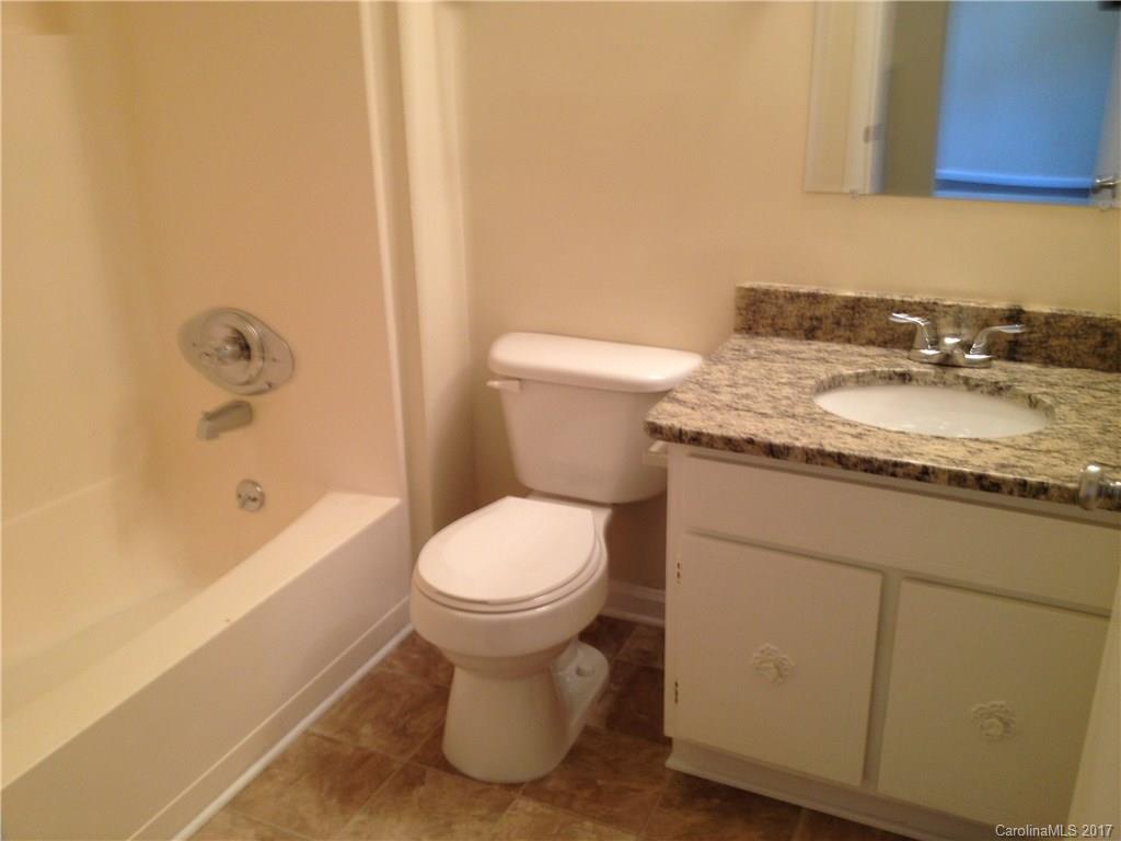 Sharon Lakes - Residential Lease