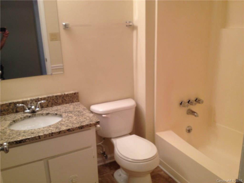 Sharon Lakes - Residential Lease