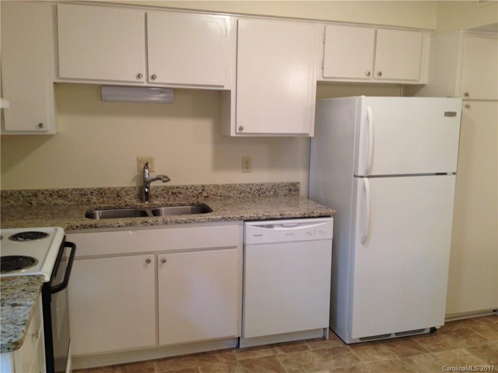 Sharon Lakes - Residential Lease