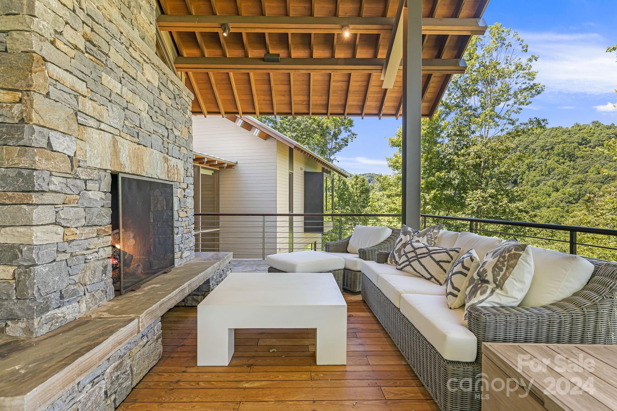 Balsam Mountain Preserve - Residential