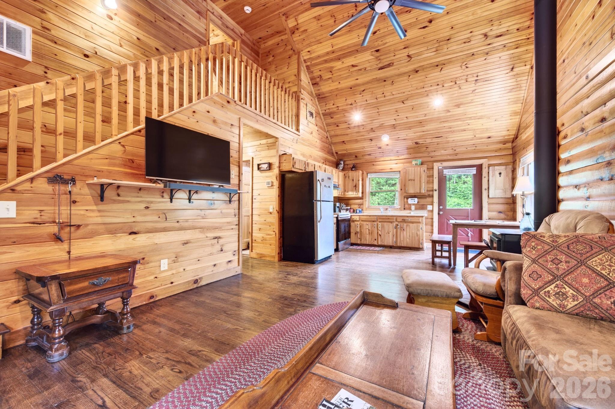 Pinnacle Mountain - Residential