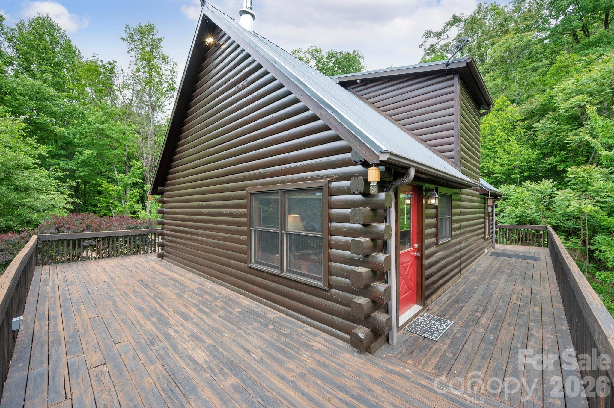 Pinnacle Mountain - Residential