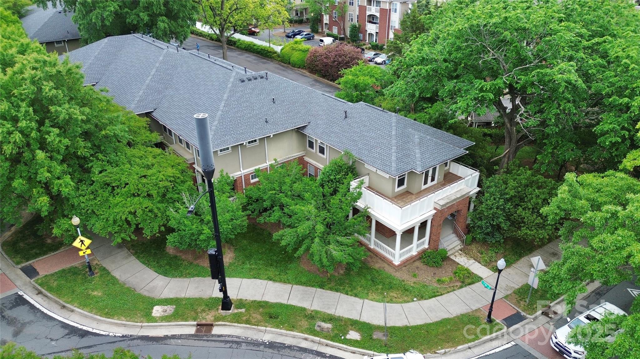 526 N Davidson Street