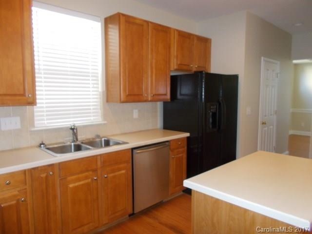 Macaulay - Residential Lease