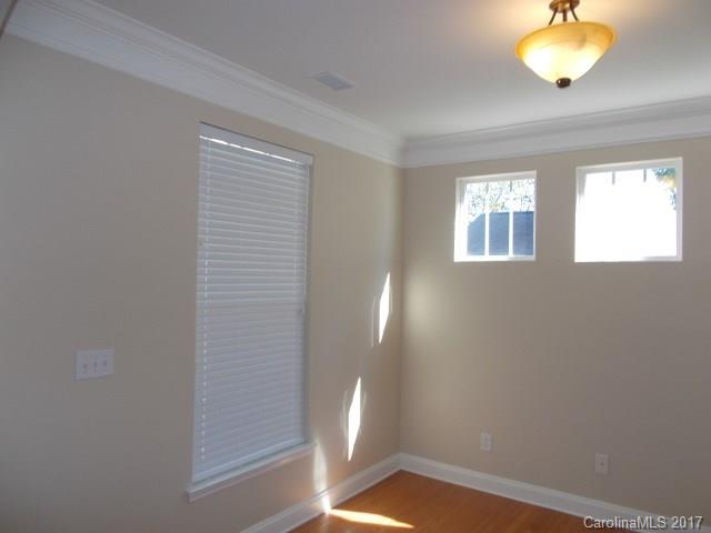 Macaulay - Residential Lease