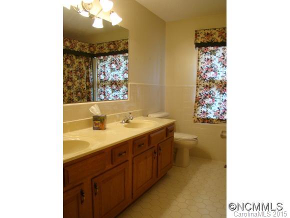 Woodland Hills - Residential