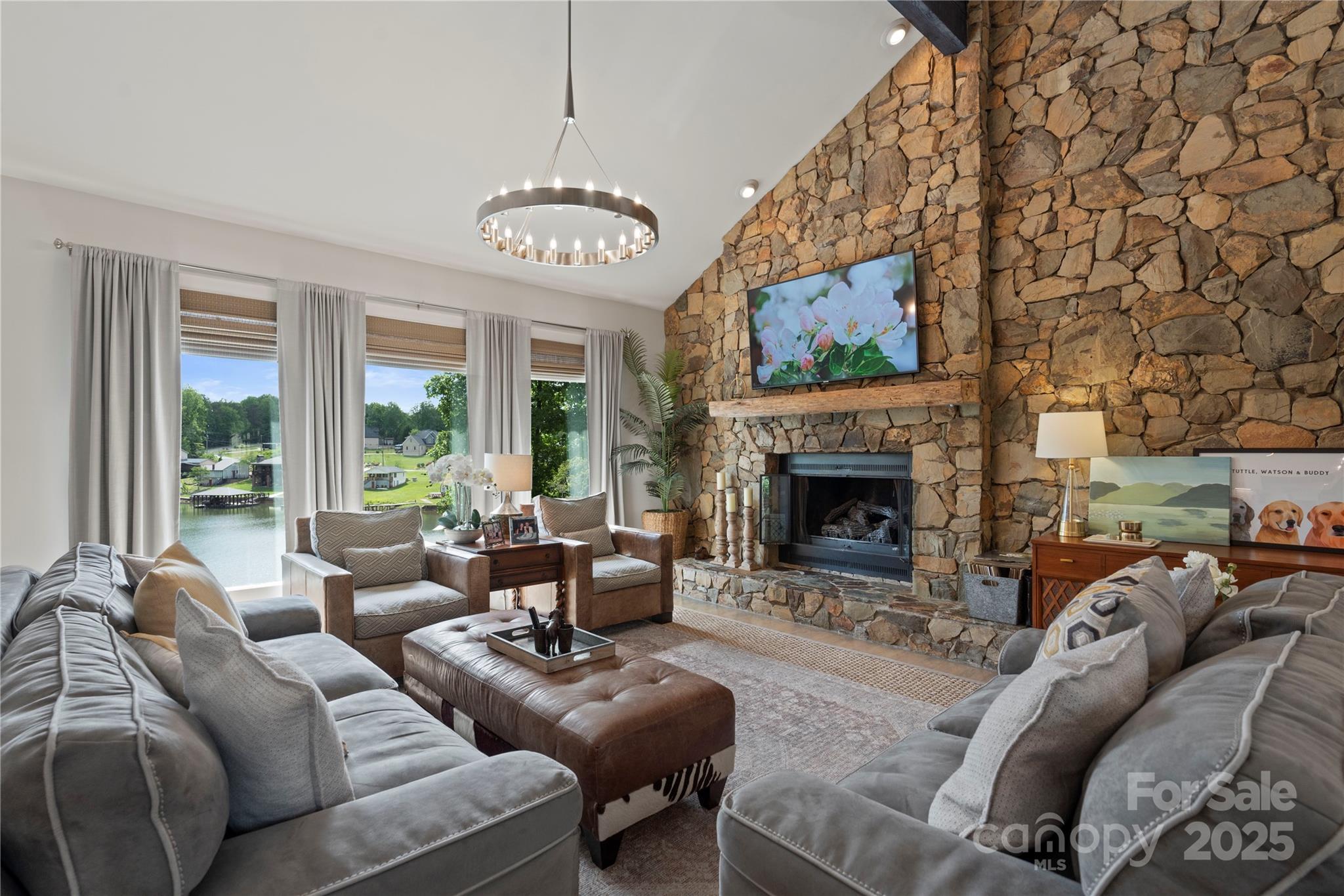 Lakegrove - Residential