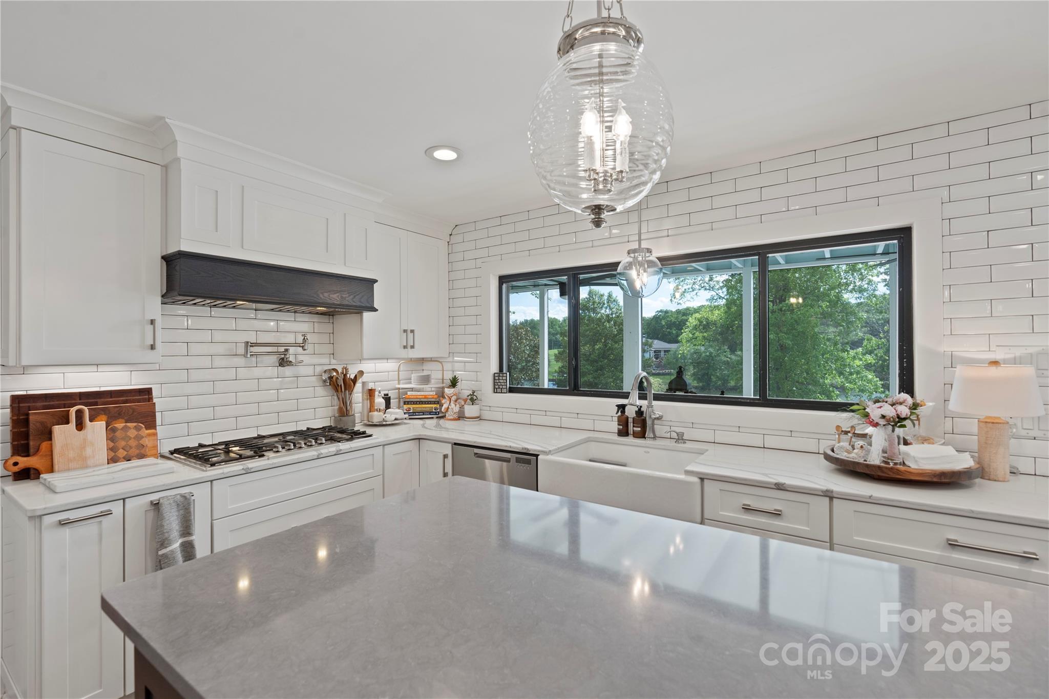 Lakegrove - Residential