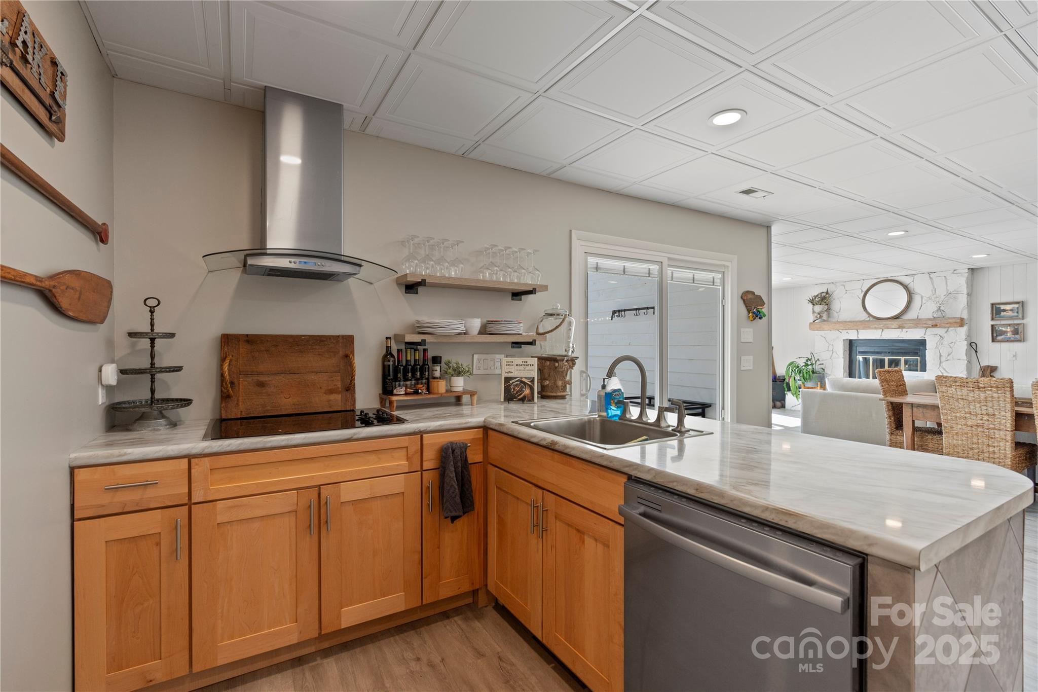 Lakegrove - Residential