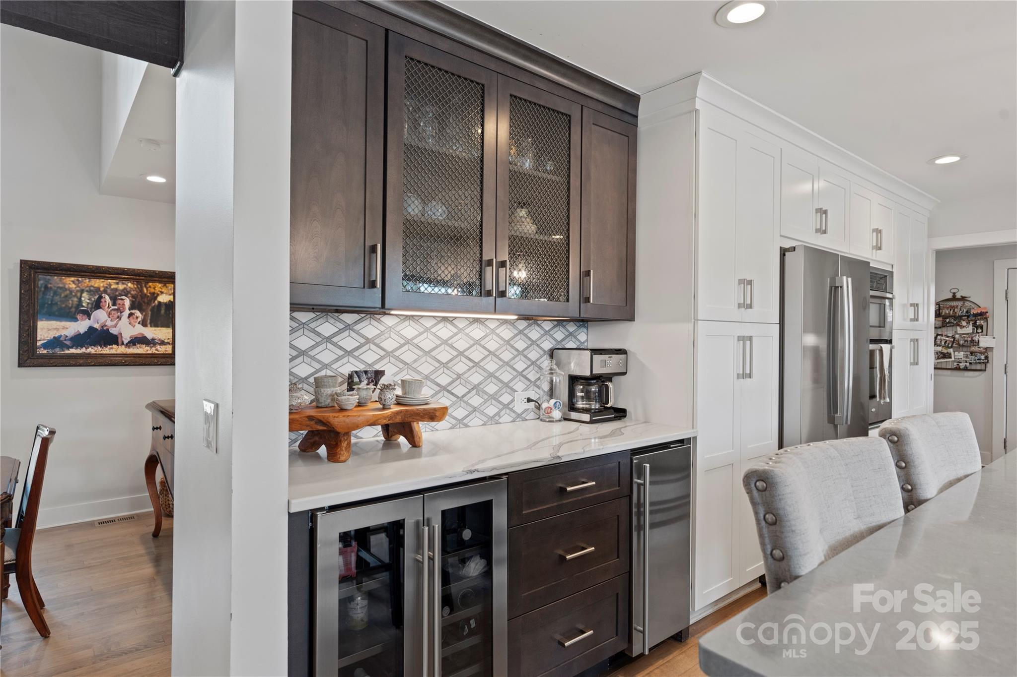 Lakegrove - Residential