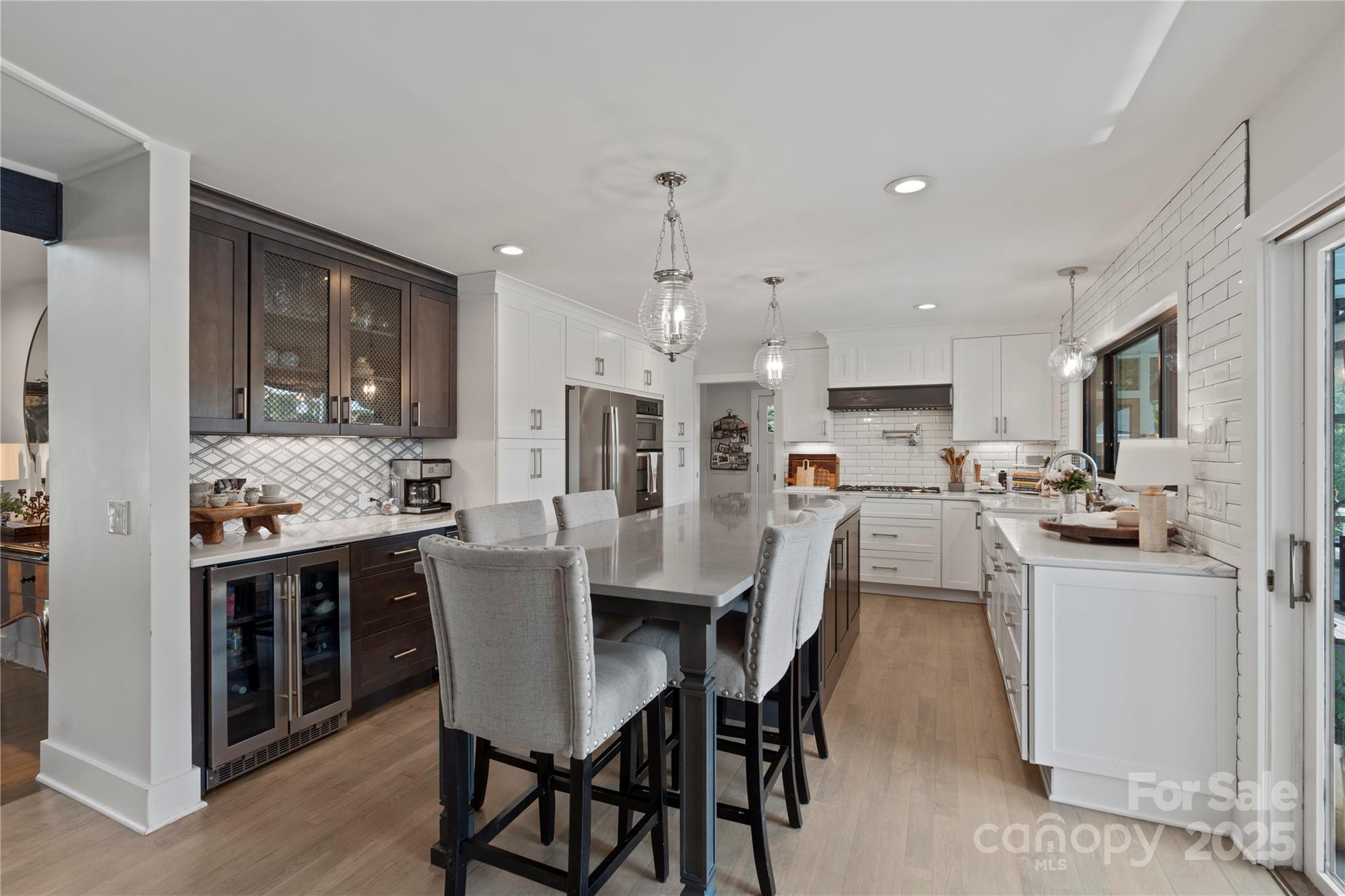 Lakegrove - Residential