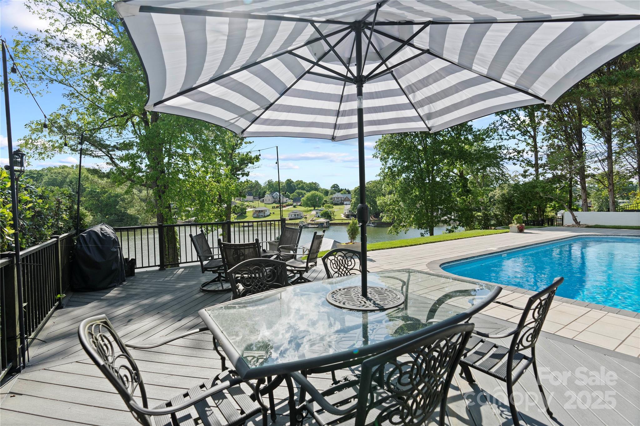 Lakegrove - Residential