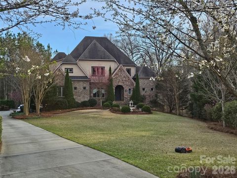 Photo of 9222 Woodhall Lake Drive, Waxhaw, NC 28173 (MLS # 4358734)
