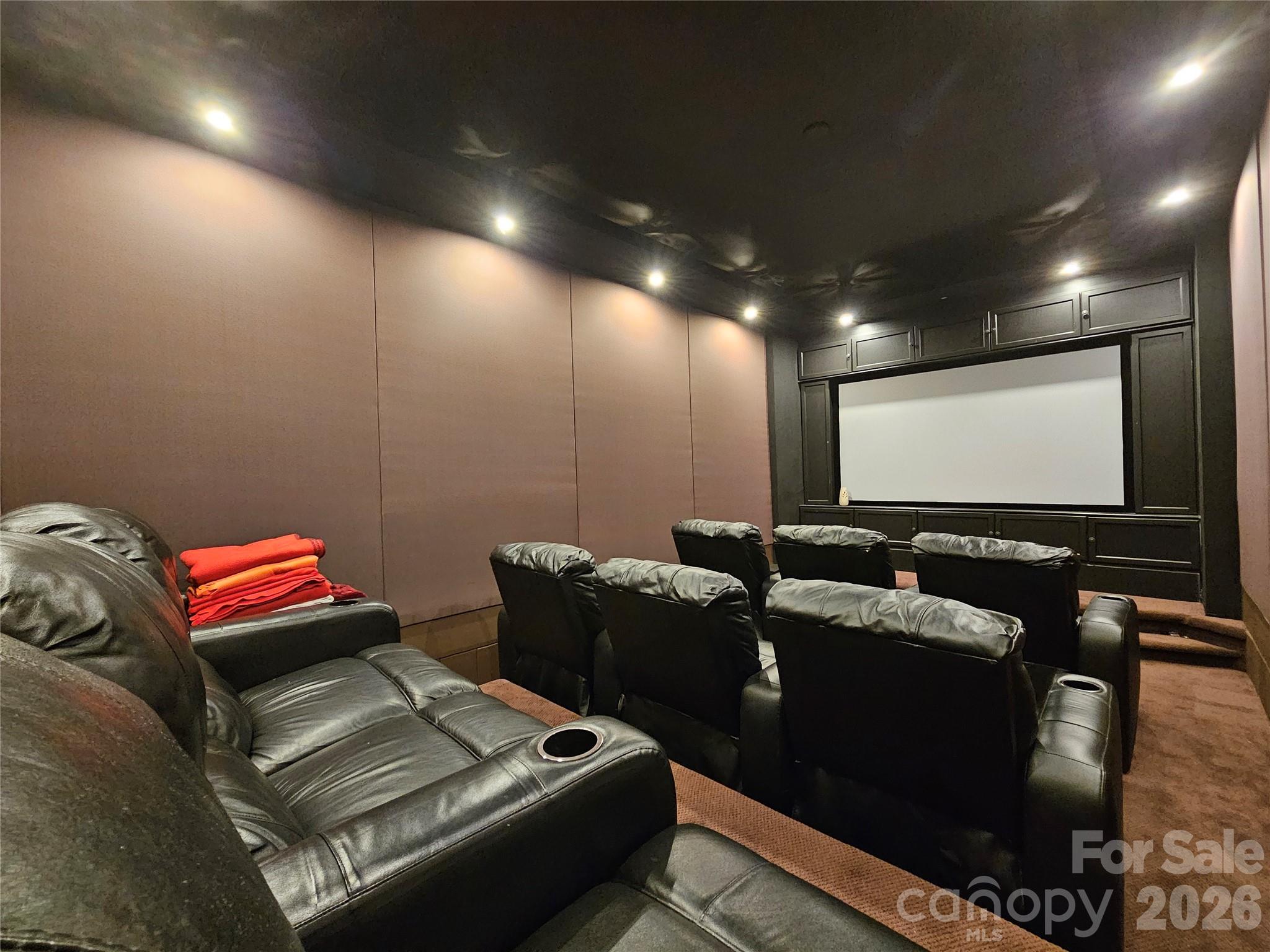 Woodhall - Residential