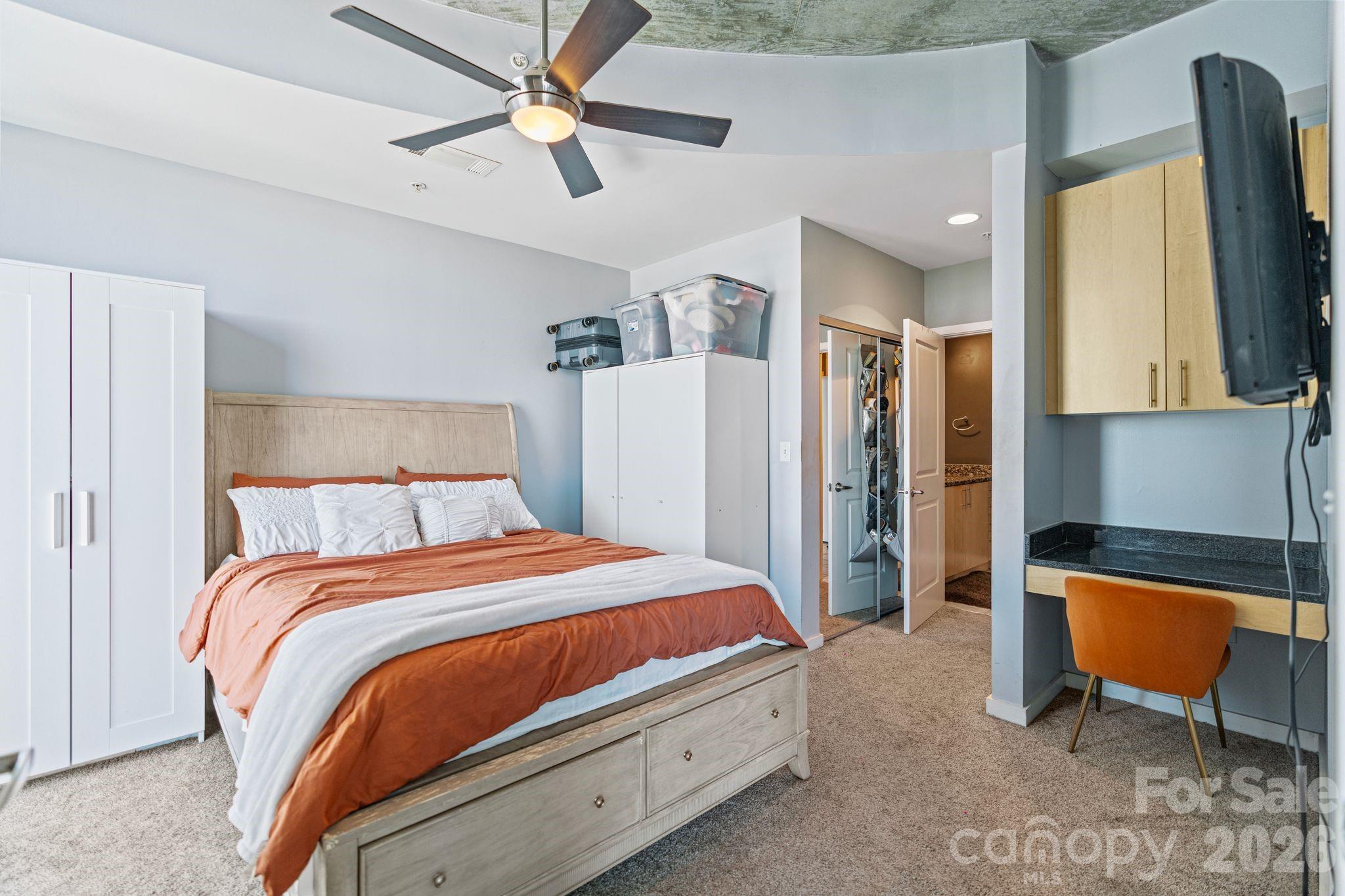 Avenue Condominiums - Residential