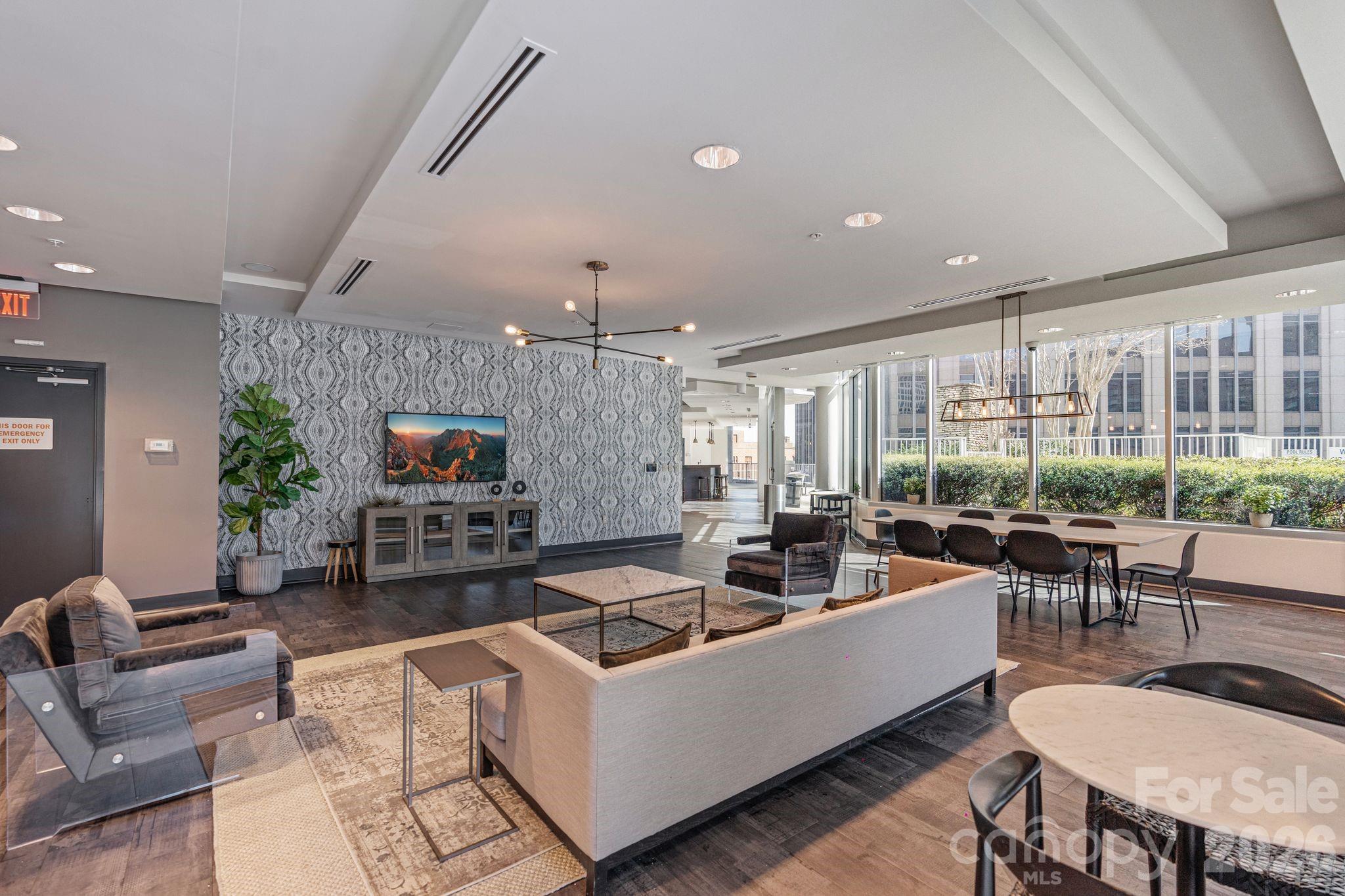 Avenue Condominiums - Residential