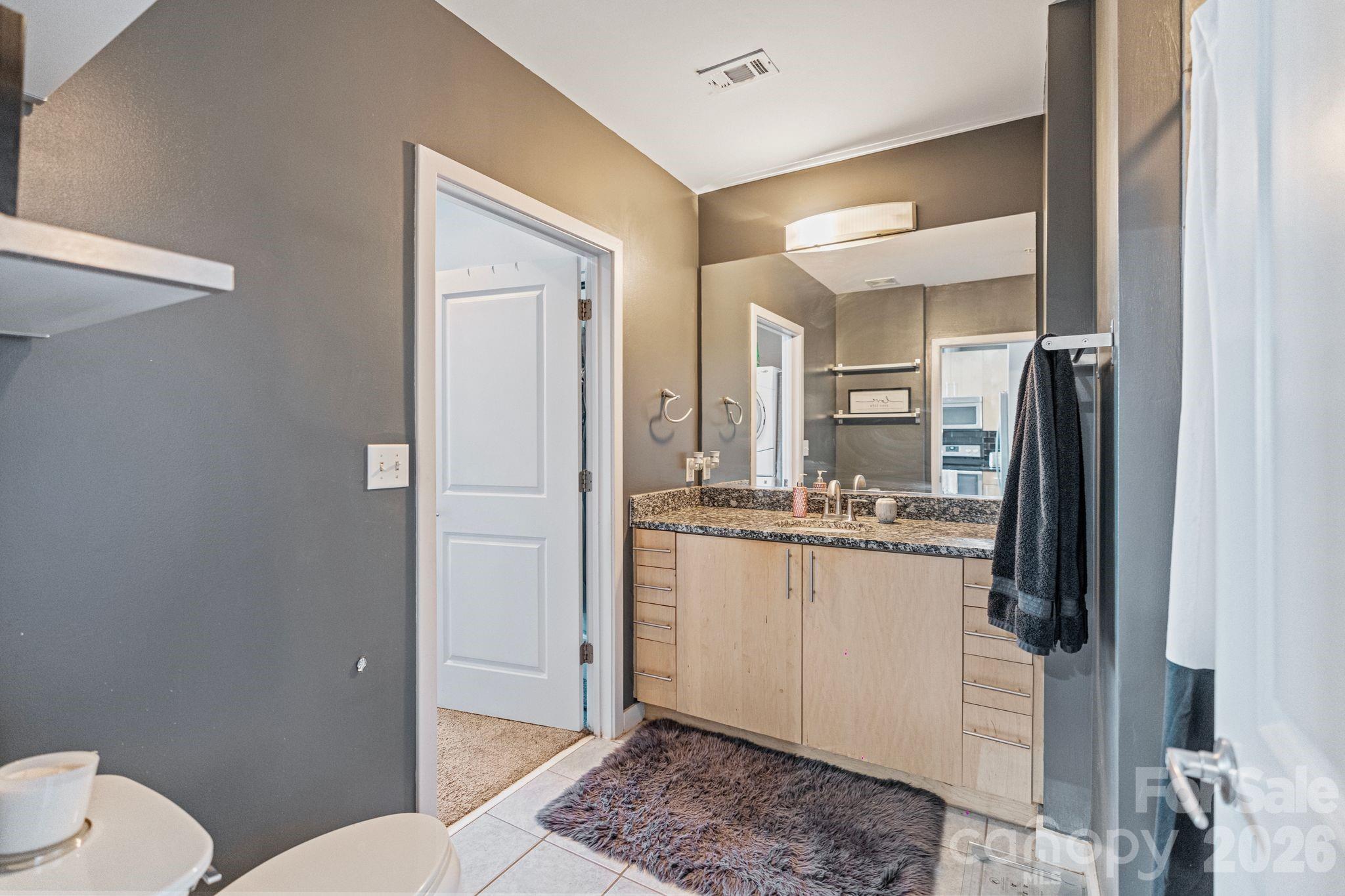 Avenue Condominiums - Residential