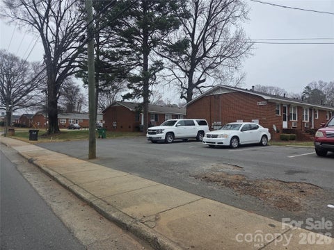 Photo of 4102 Craig Avenue, Charlotte, NC 28211 (MLS # 4399631)