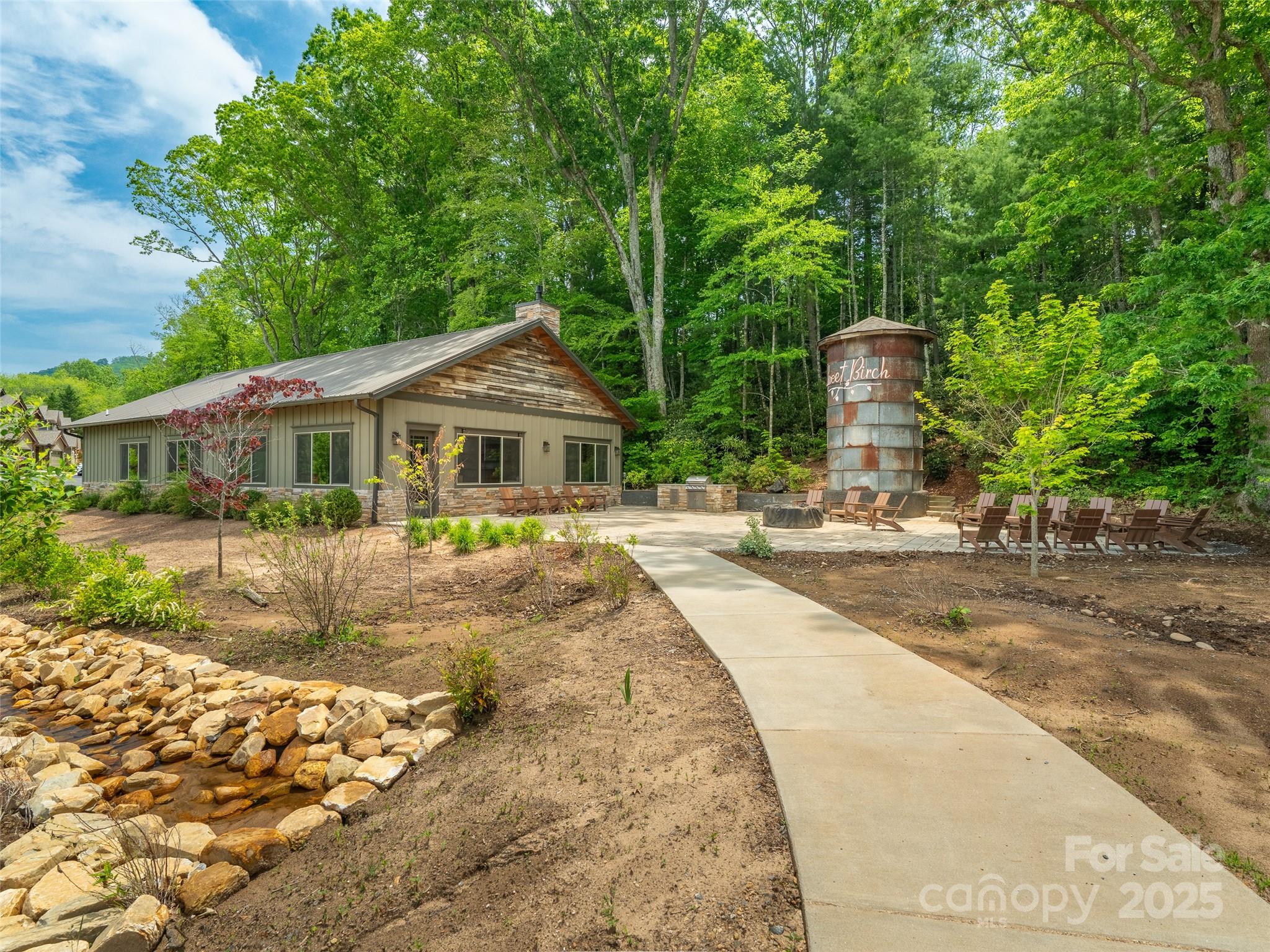 572 Sweet Birch Park Lane