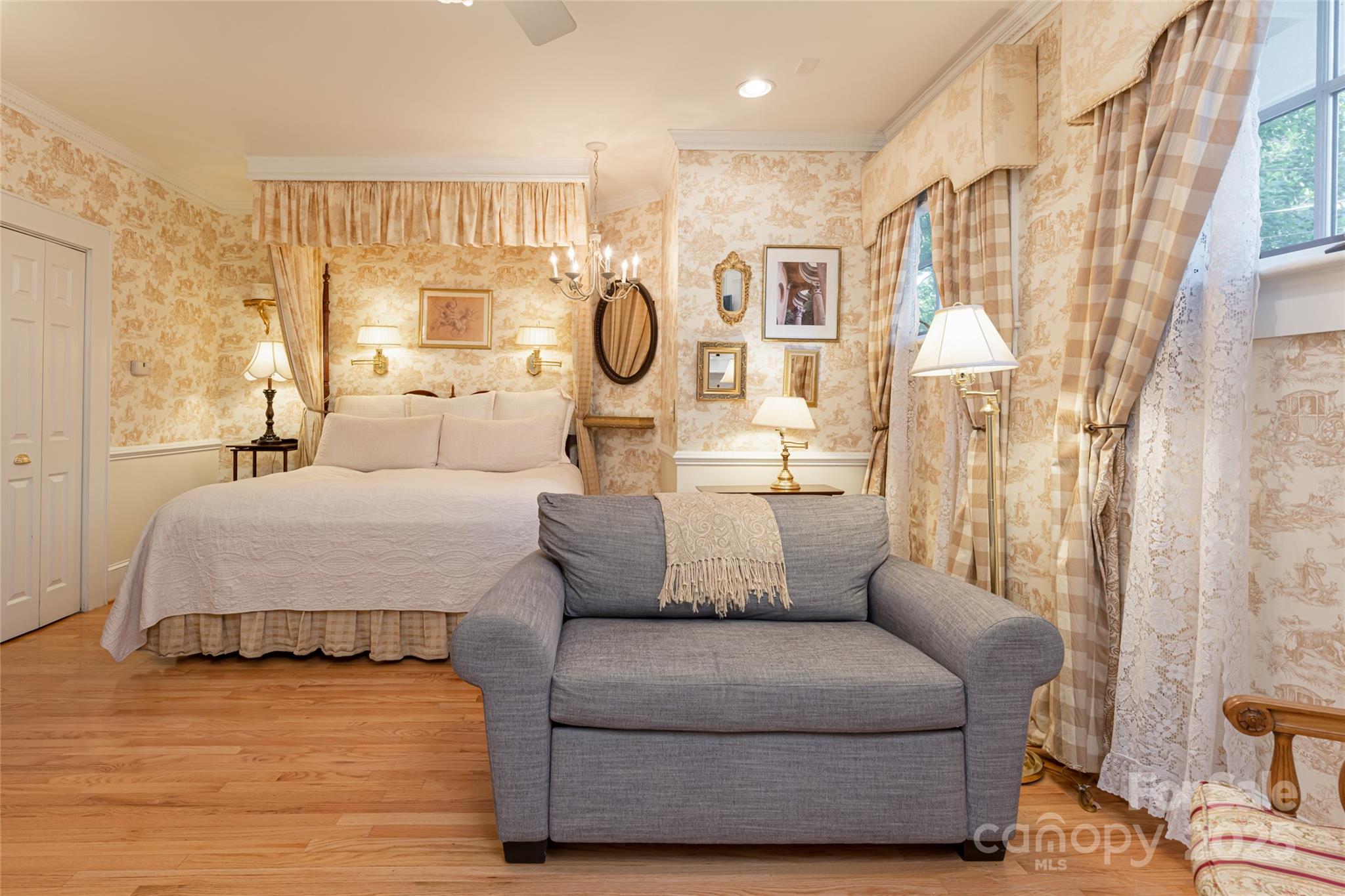 Montford - Residential