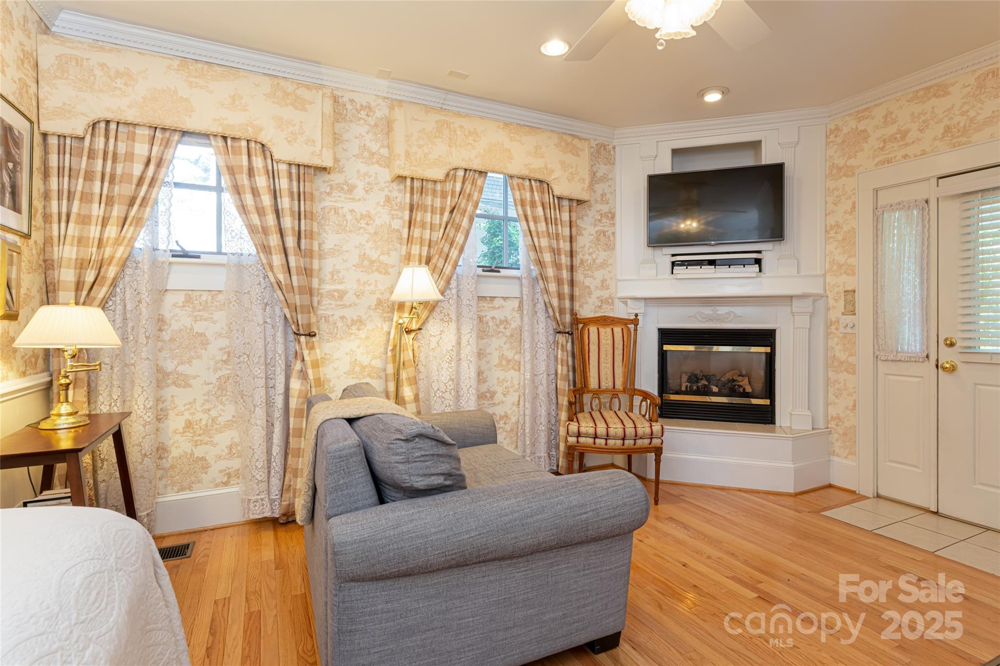 Montford - Residential