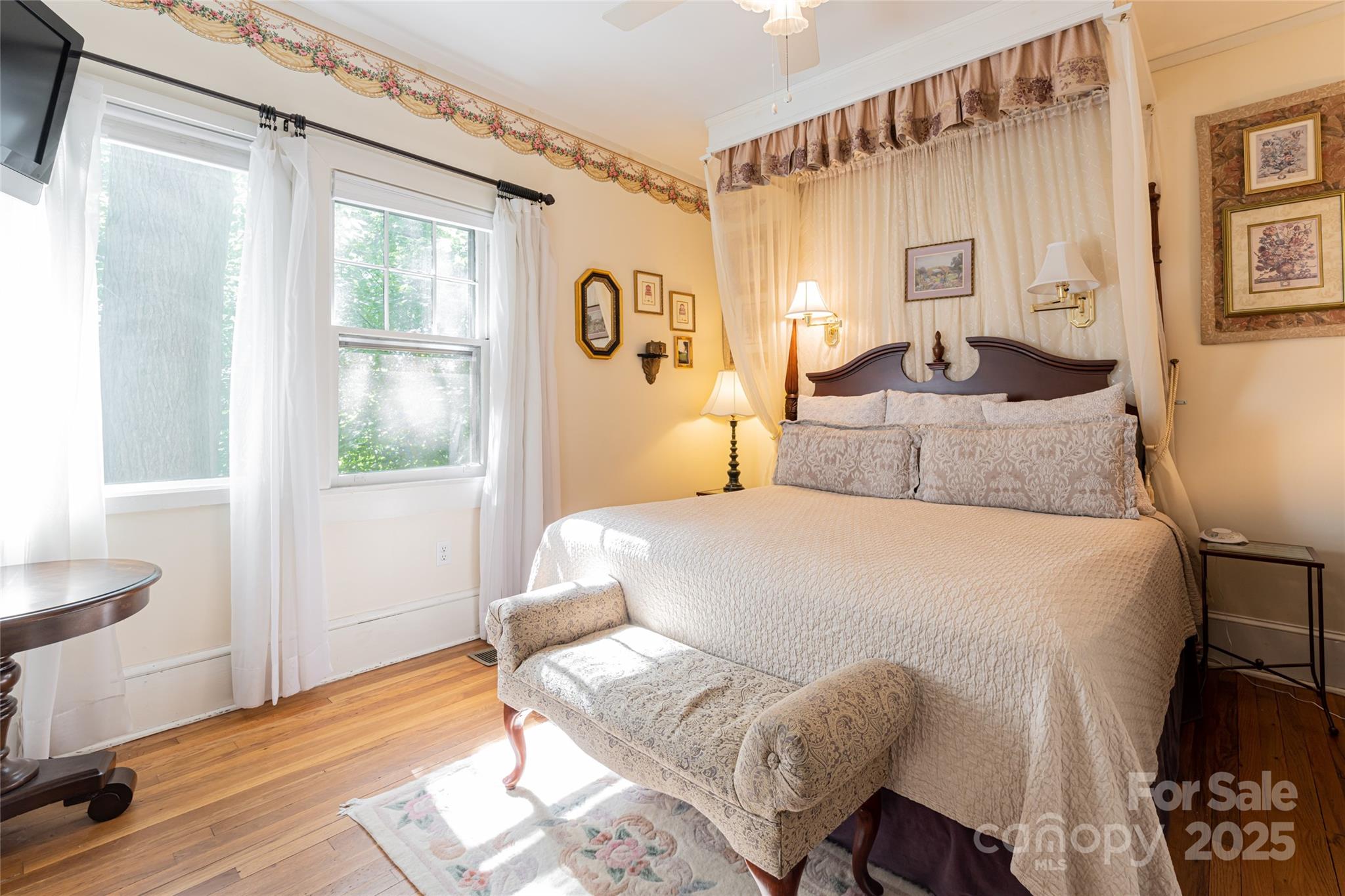 Montford - Residential