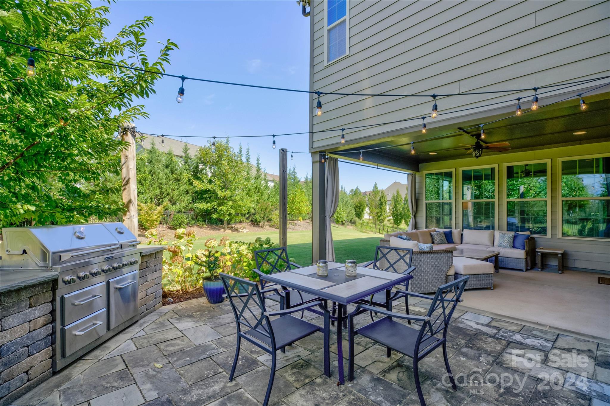 The Palisades - Residential