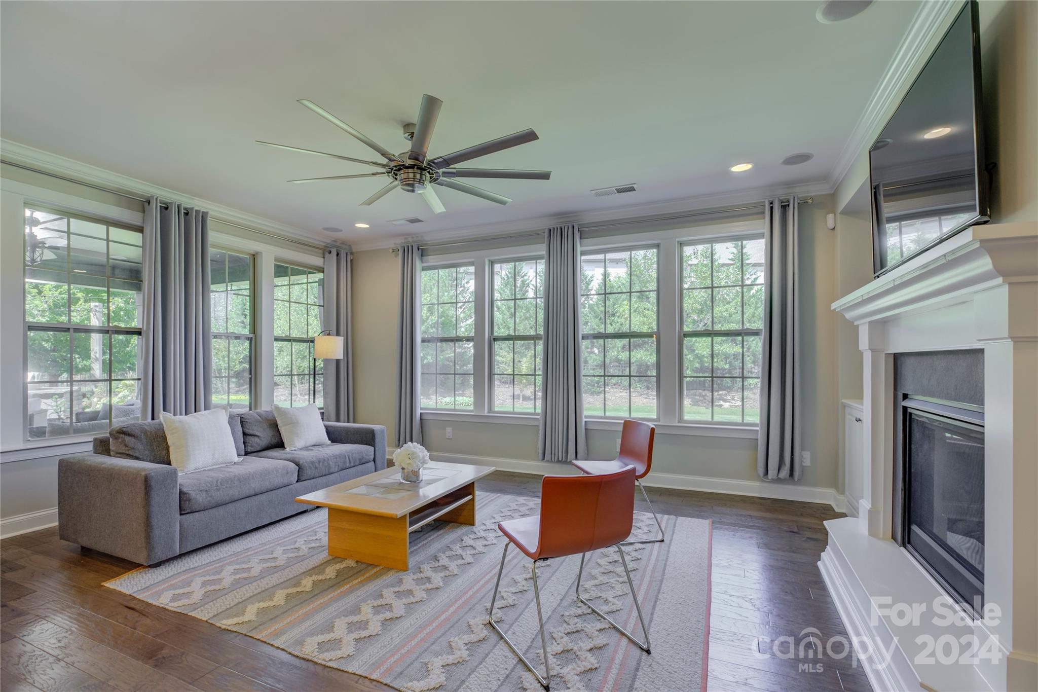 The Palisades - Residential