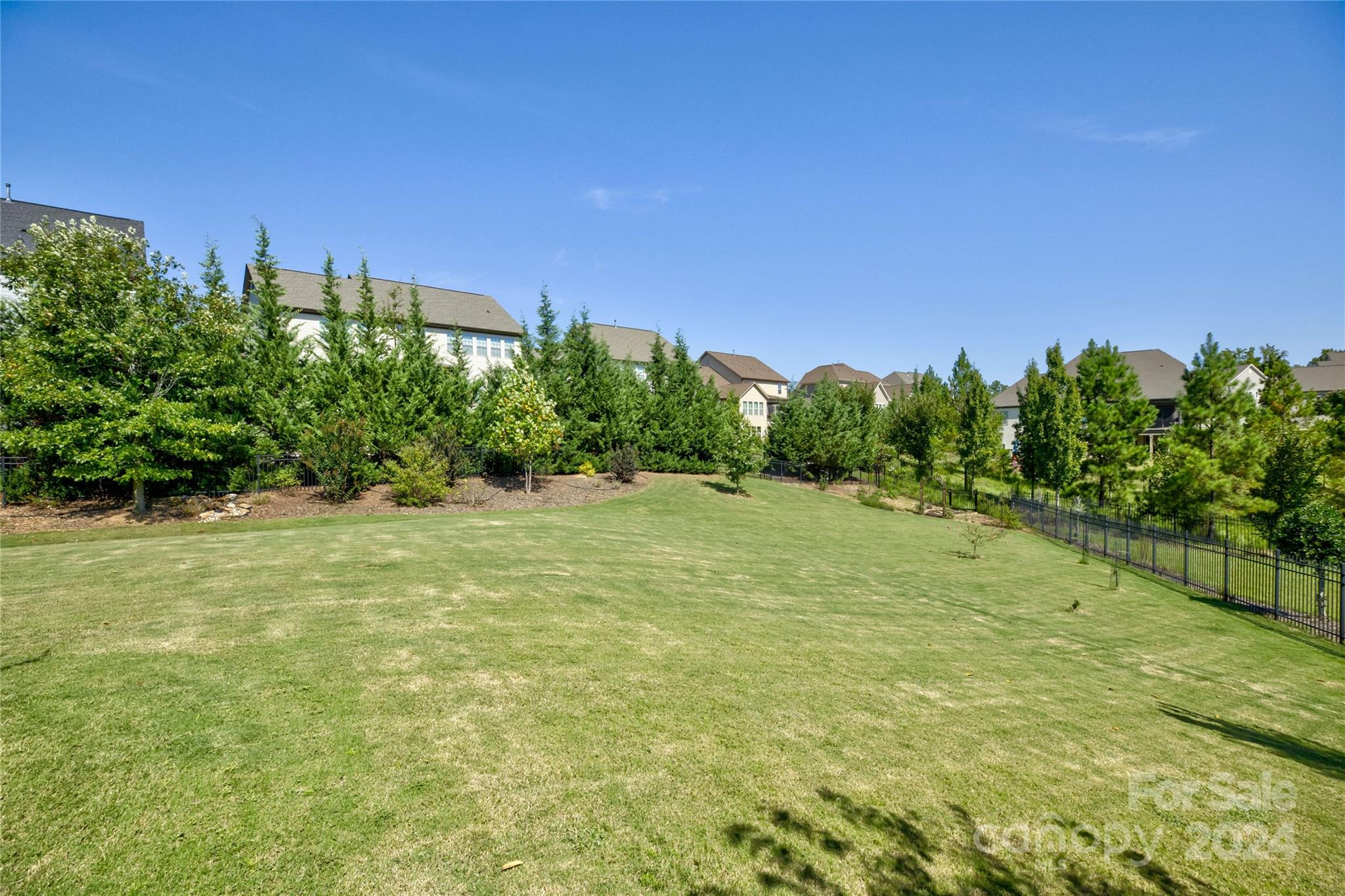 The Palisades - Residential