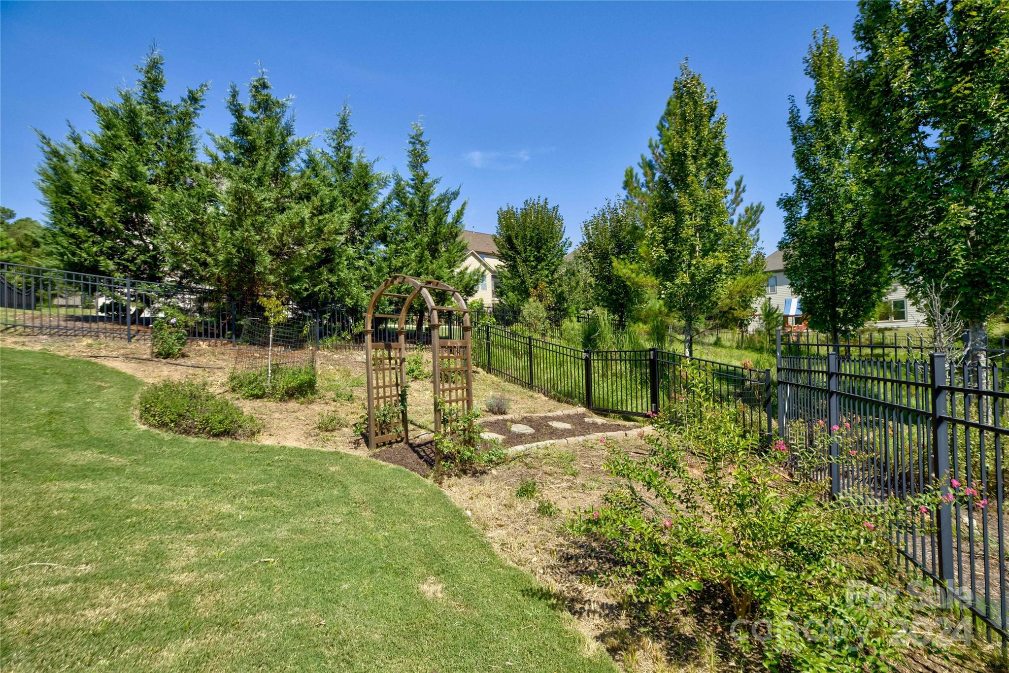 The Palisades - Residential