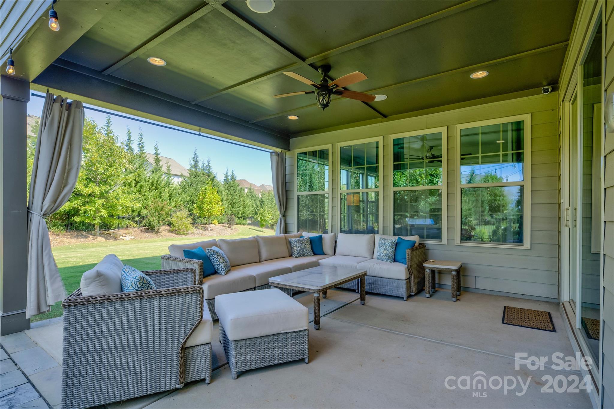 The Palisades - Residential