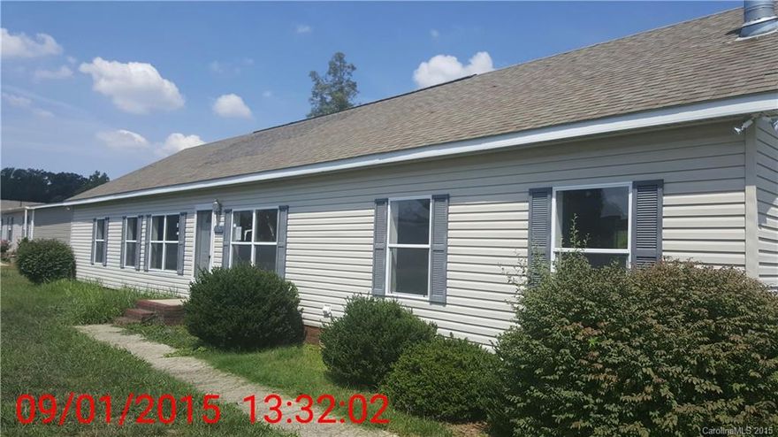 Large home in quiet neighborhood, Open floor plan. handyman special, Needs some work. But alot of potential with almost 2000 sqft, Living room offers nice flow and wood burning fireplace. Master bedroom offers huge garden tub and walk in closet. unfinished attic space, could be used for additional storage or finished