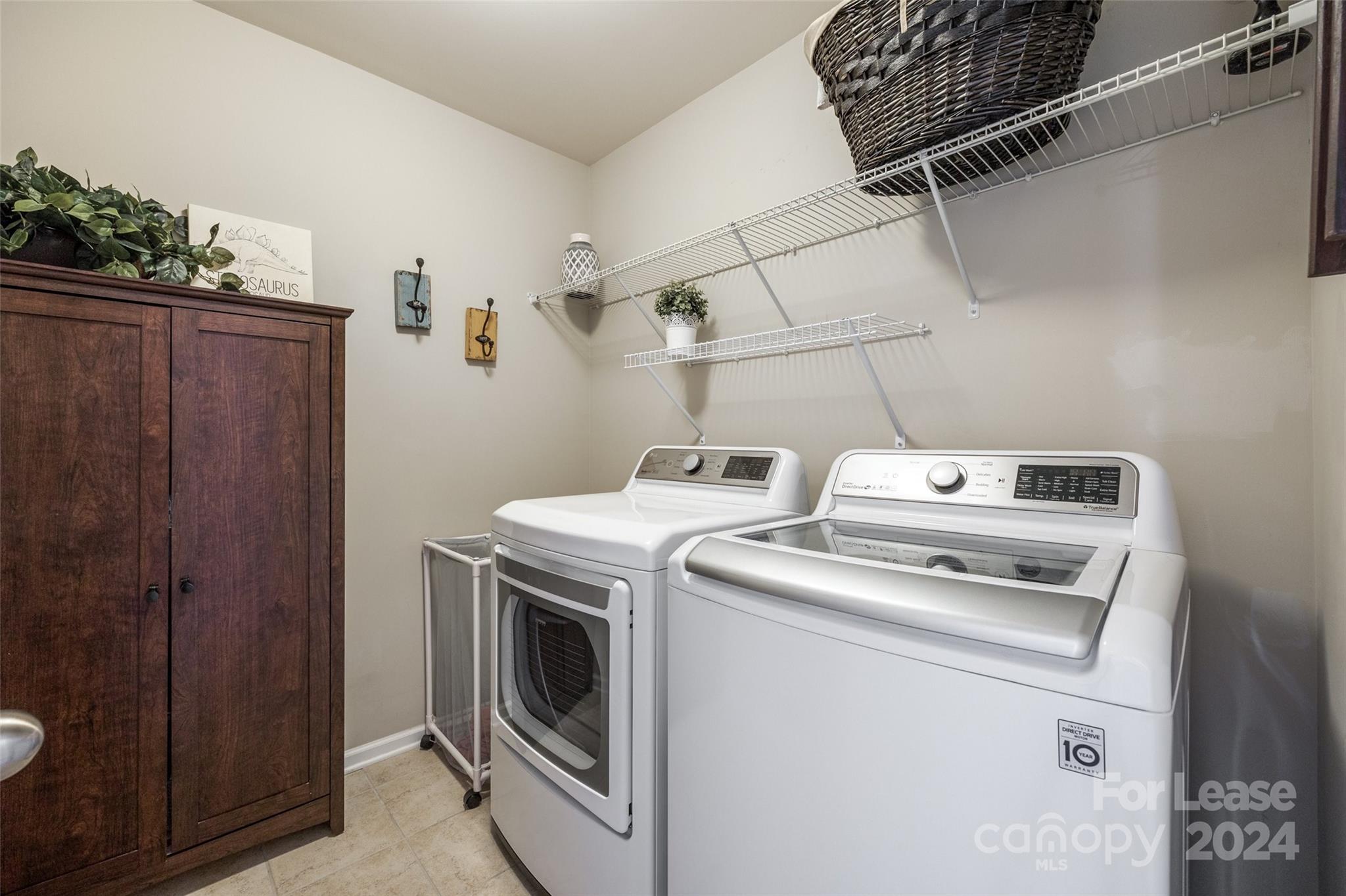 Waterside at the Catawba - Residential Lease