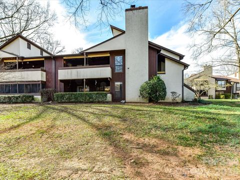 7304 Winery Lane Charlotte NC 28227