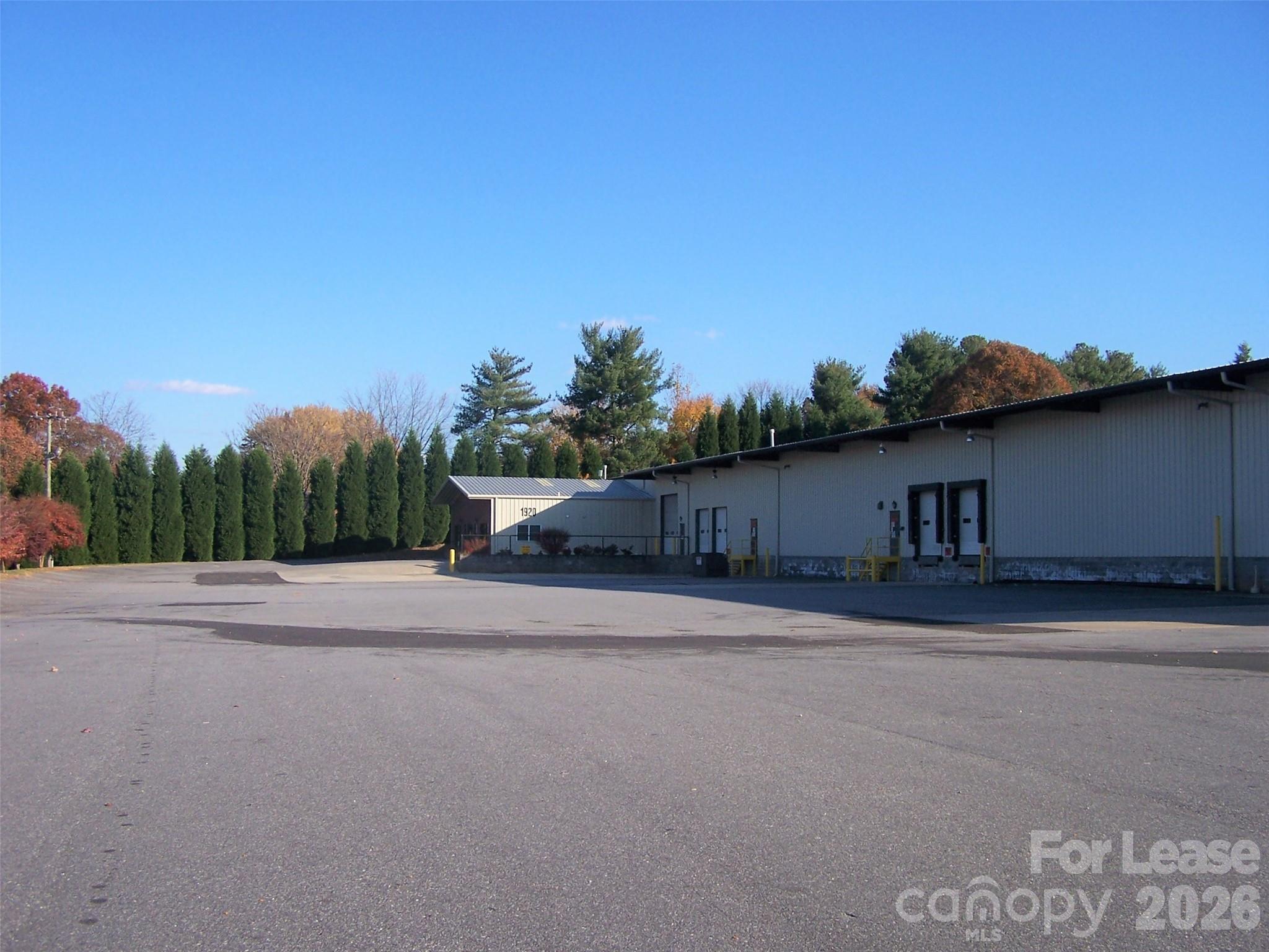 1920 Flintstone Drive