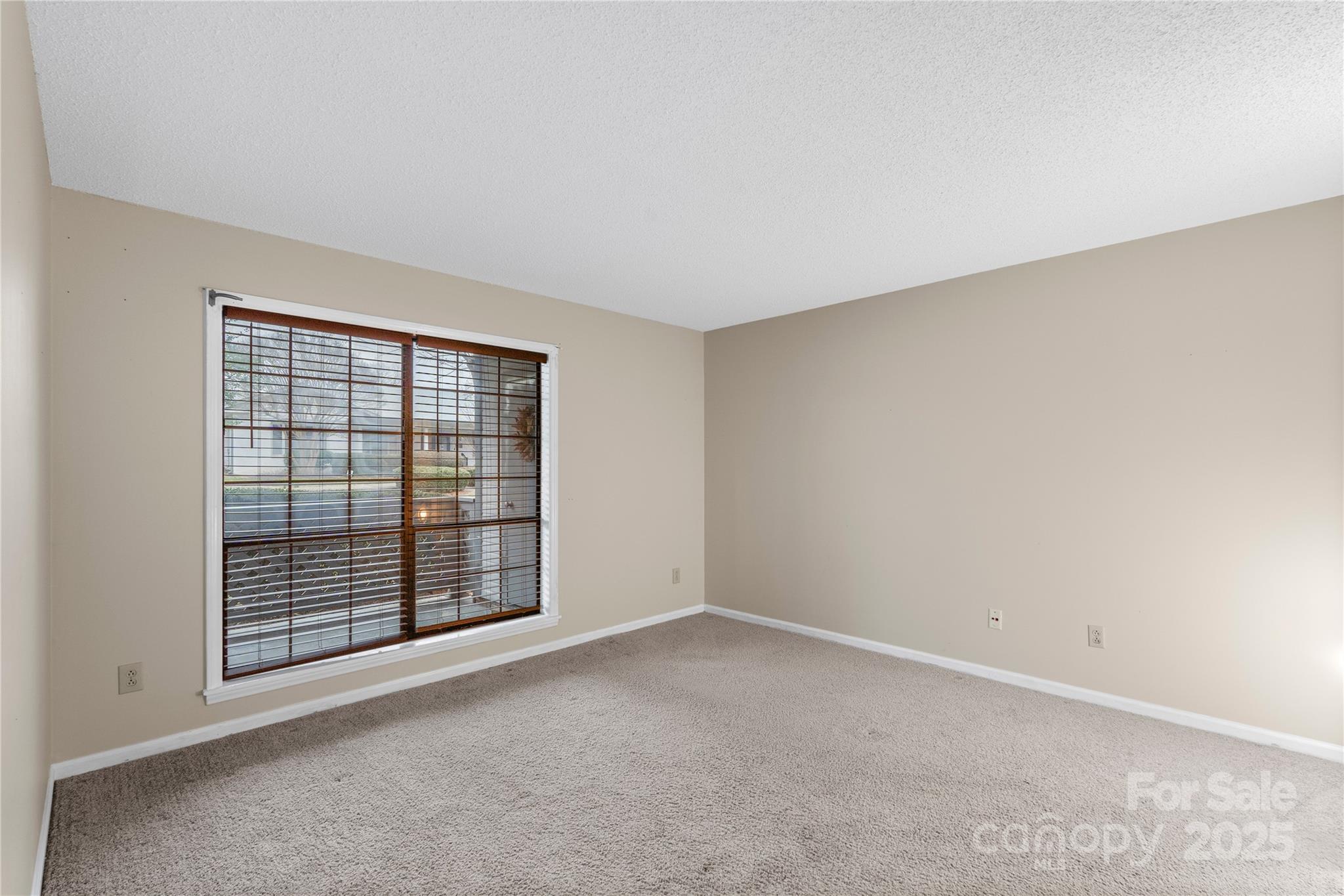 Harris Lake - Residential