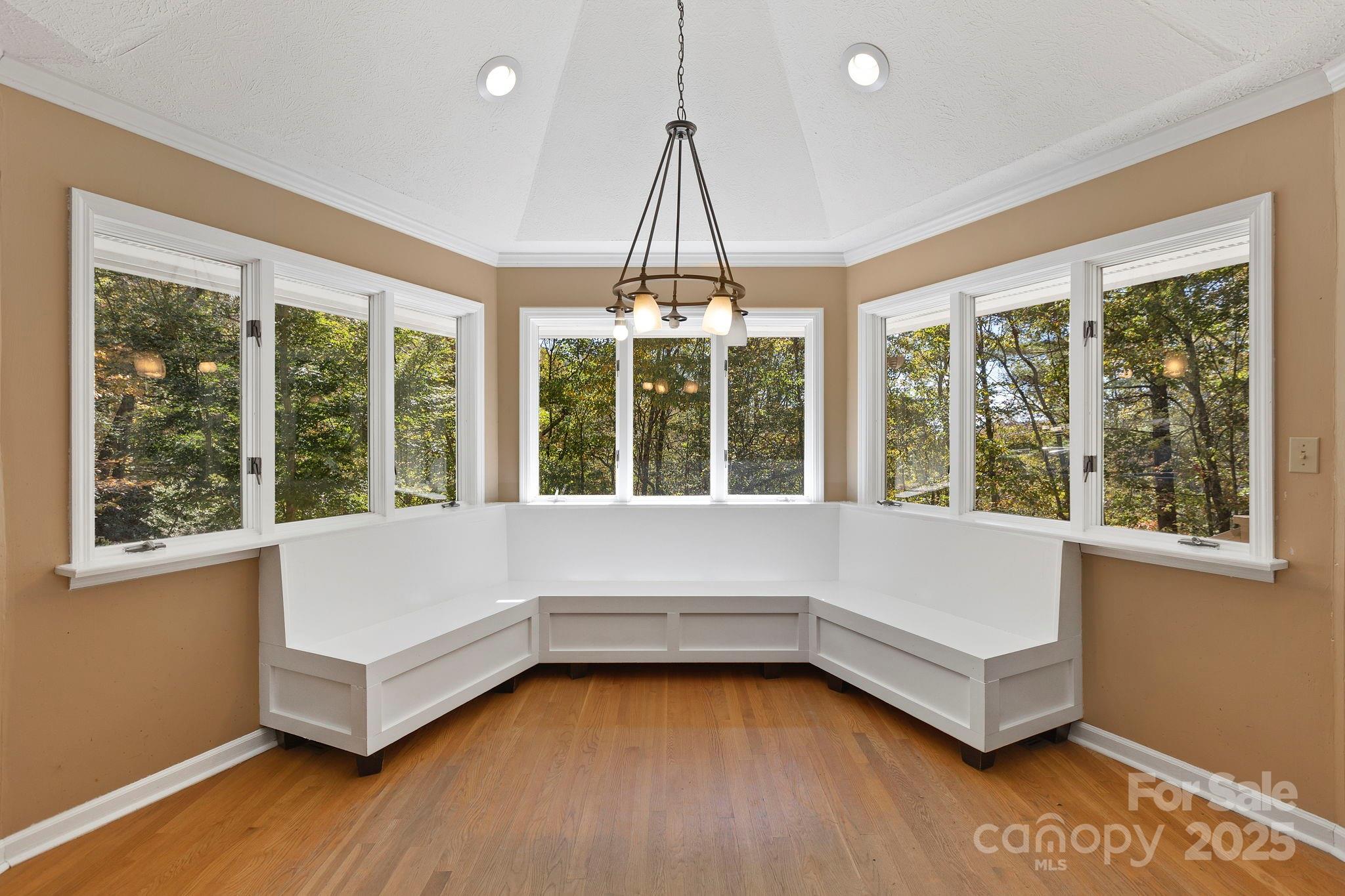 8 Covewood Road