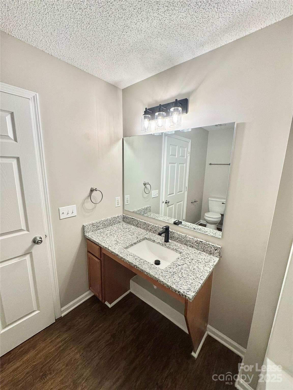 Lakeview - Residential Lease