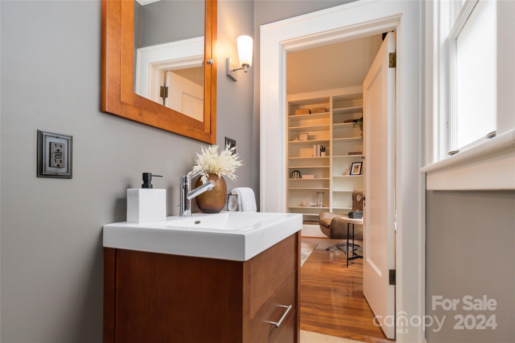 Myers Park - Residential