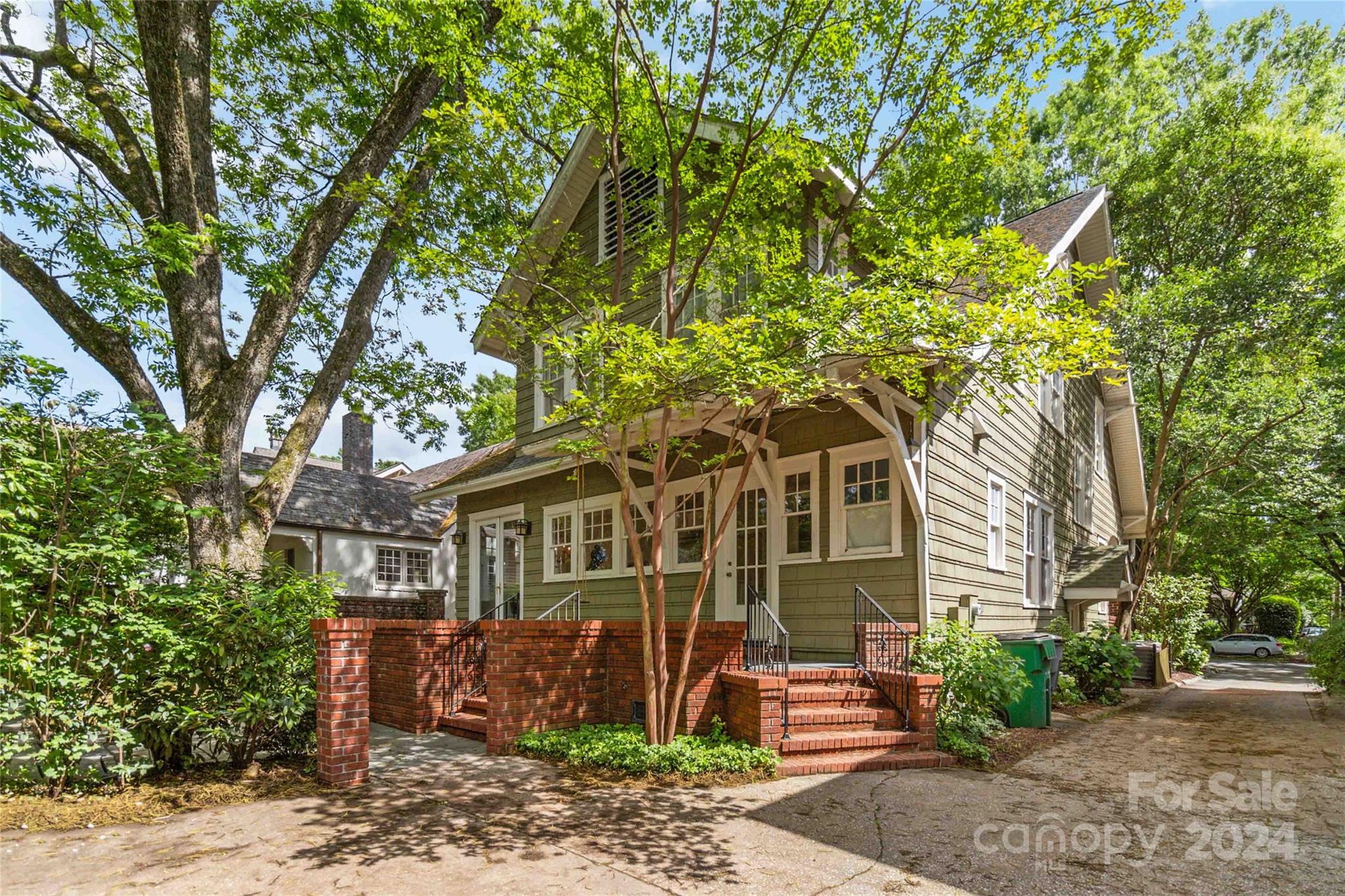 Myers Park - Residential